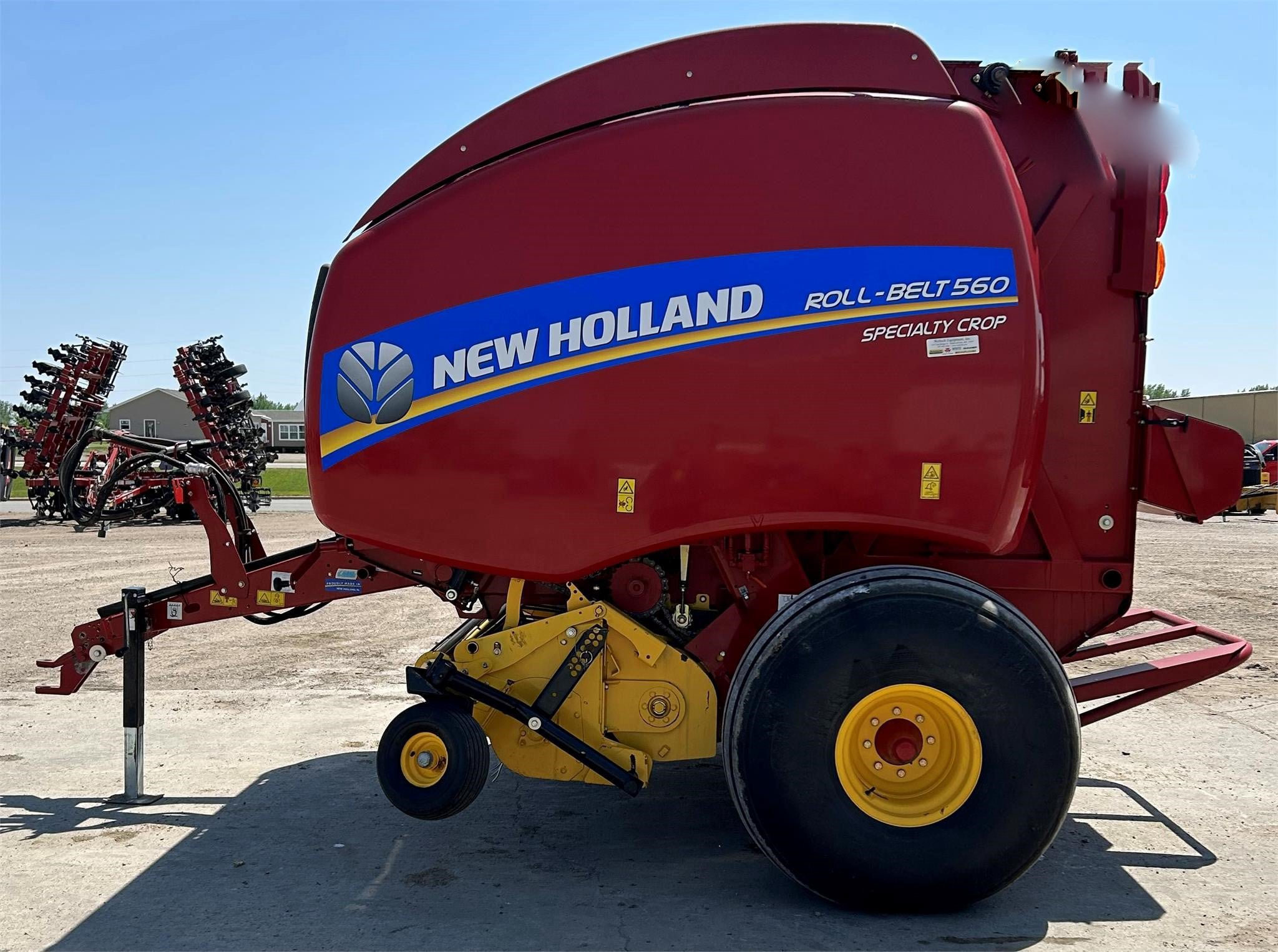 2016 New Holland ROLL-BELT 560 — stock ATE-0052 — photograph 1