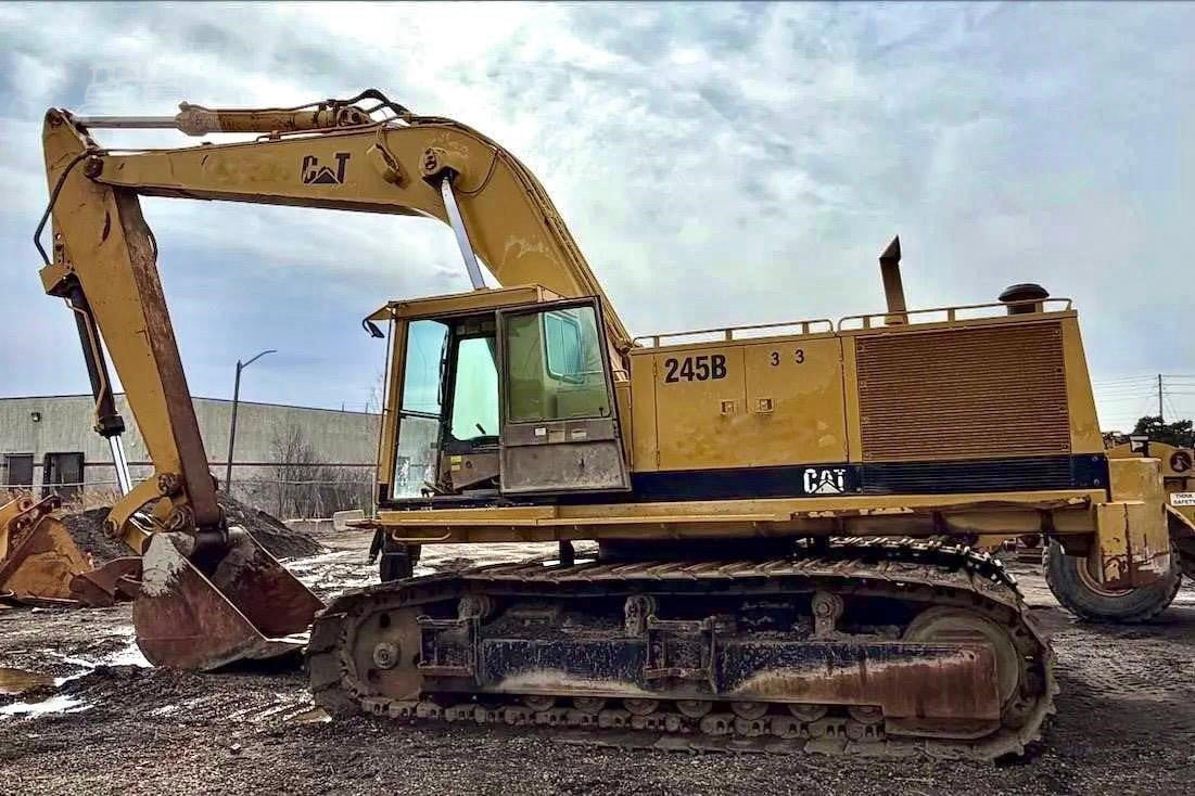 1988 Caterpillar 245B Crawler Excavator | Stock ATE-0164