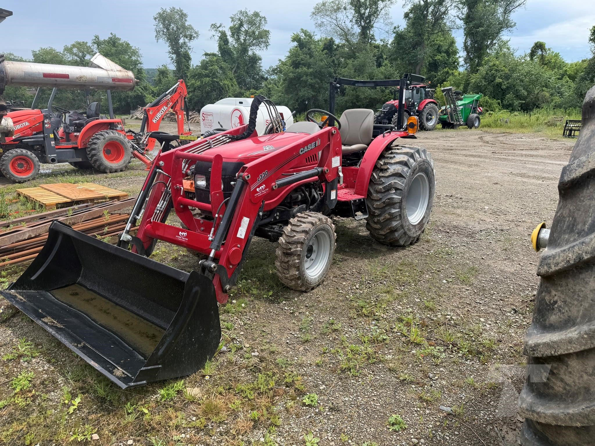 2025 Case IH FARMALL 25A Tractor — Stock ATE-0189
