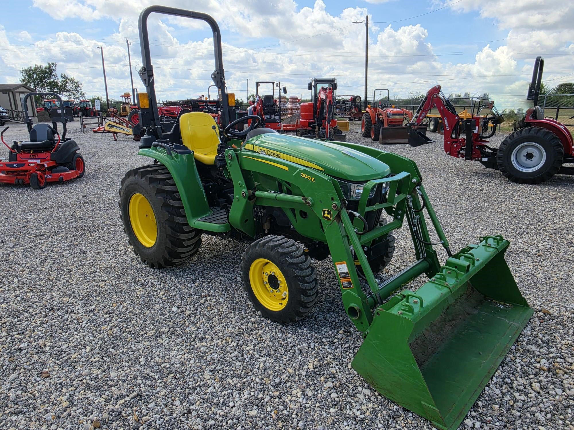 2024 John Deere 3025E — stock ATE-0097 — photograph 1