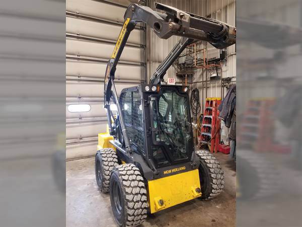 2021 New Holland L320 Skid Steer | ATE-0147