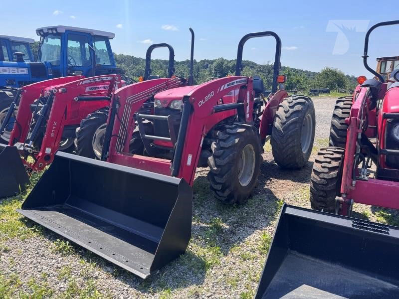 2011 Massey Ferguson 2615 Tractor — Stock ATE-0210