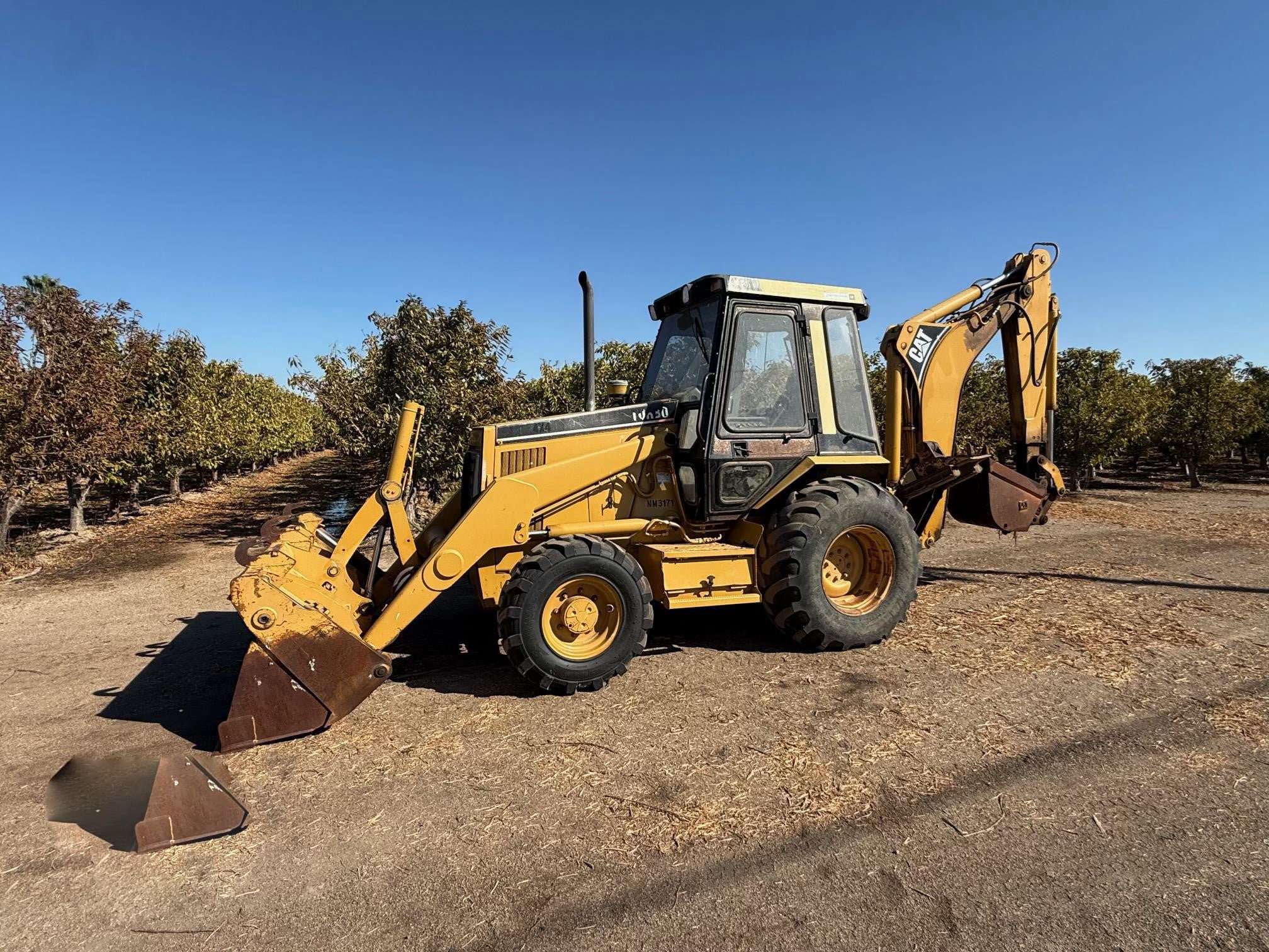 1995 Caterpillar 416 Loader Backhoe — stock ATE-0091 — photograph 1